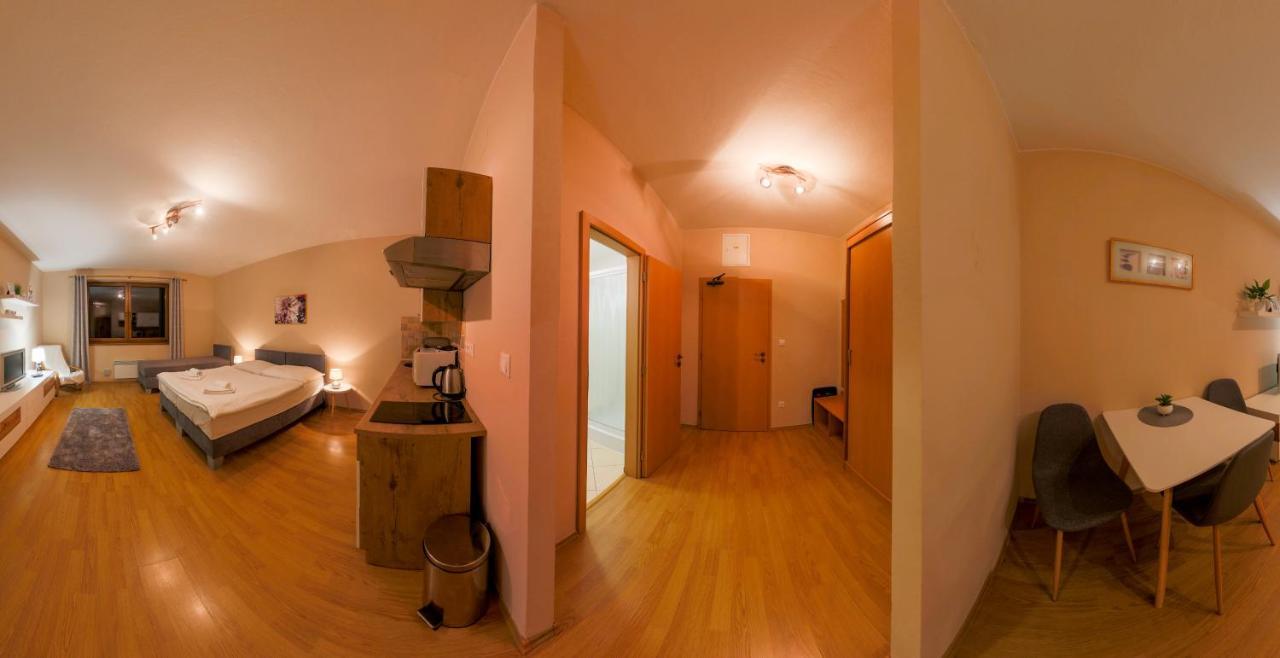 Apartmany Fatrapark 1 S Wellnessom Hrabovska Dolina Ружомберок Экстерьер фото
